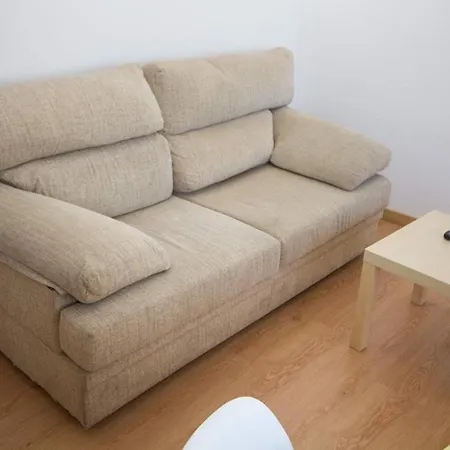 - 2 Bedrooms - 08563 Apartment *